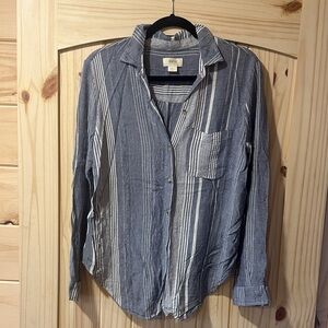 Anthropologie Blue and White Striped Men's Shirt